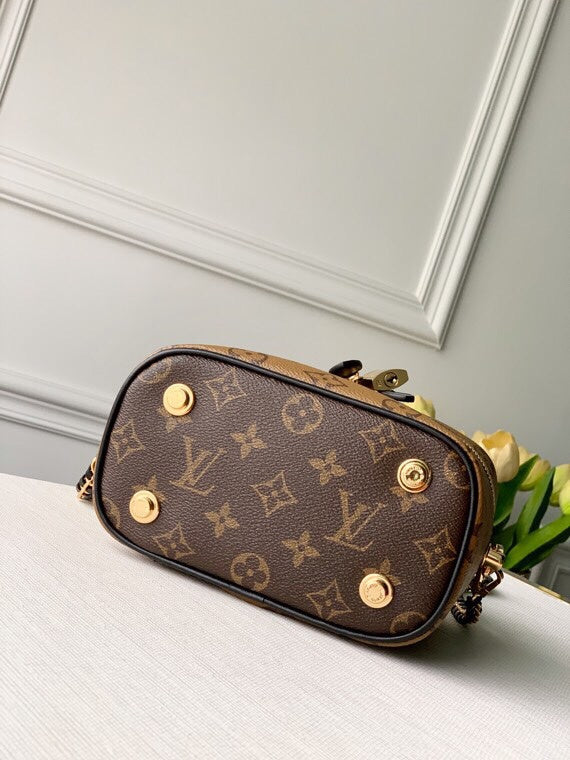 Louis Vuitton Luxury Bags 2674