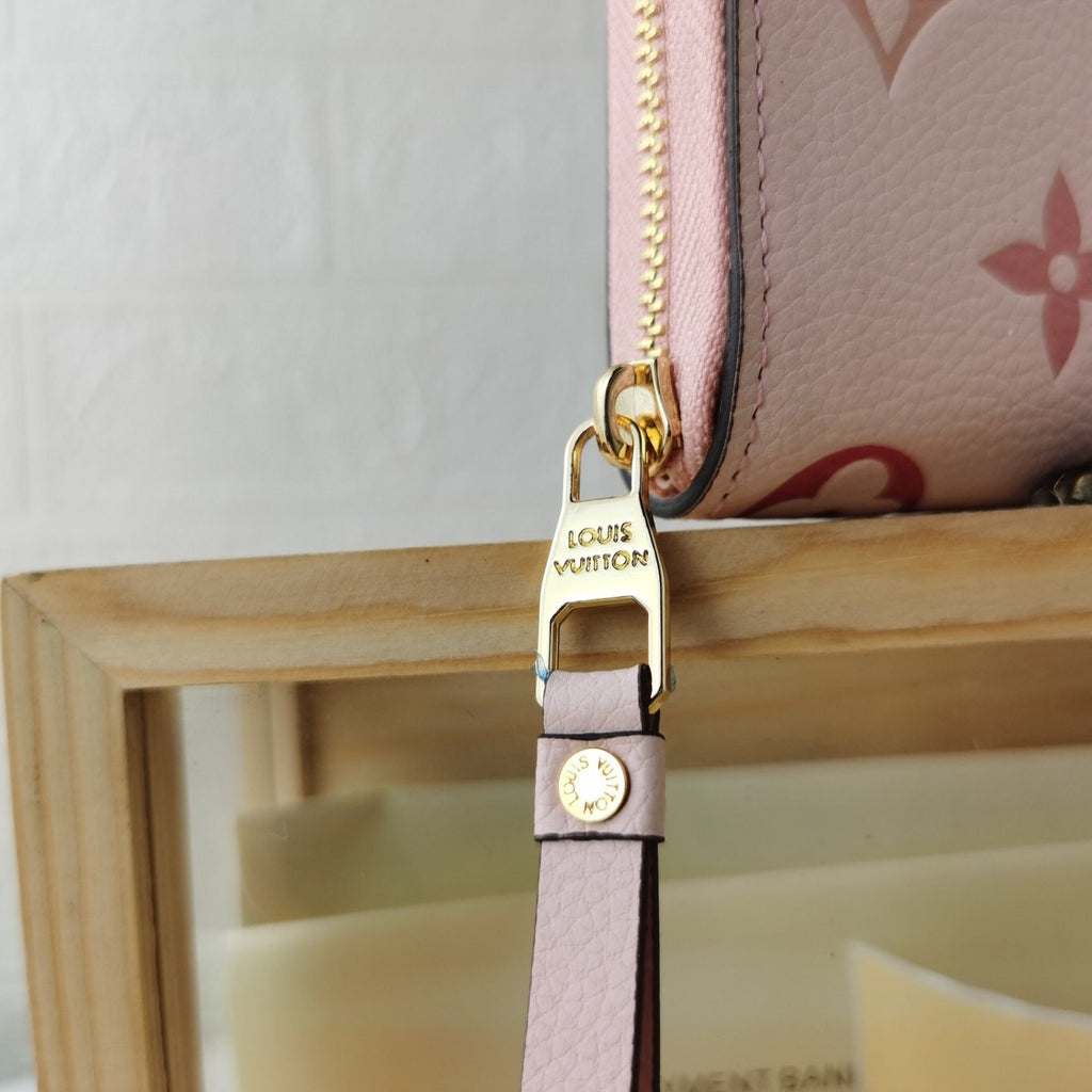 Designer Wallet louis vuitton 111