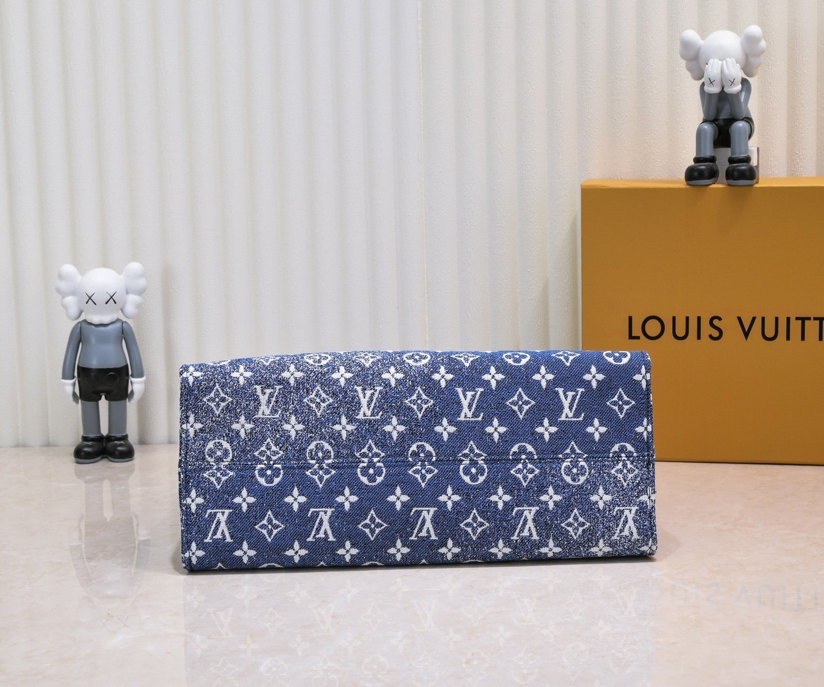 Luxury Bags Louis Vuitton  874