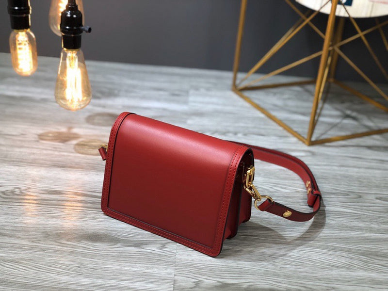 Louis Vuitton Luxury Bags 1828