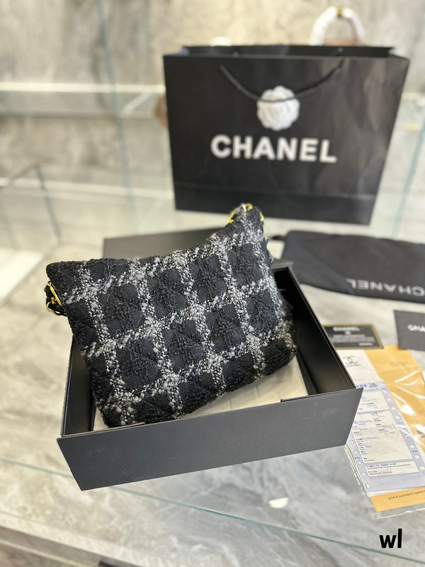 aura-bags - Chanel Bags - 7064