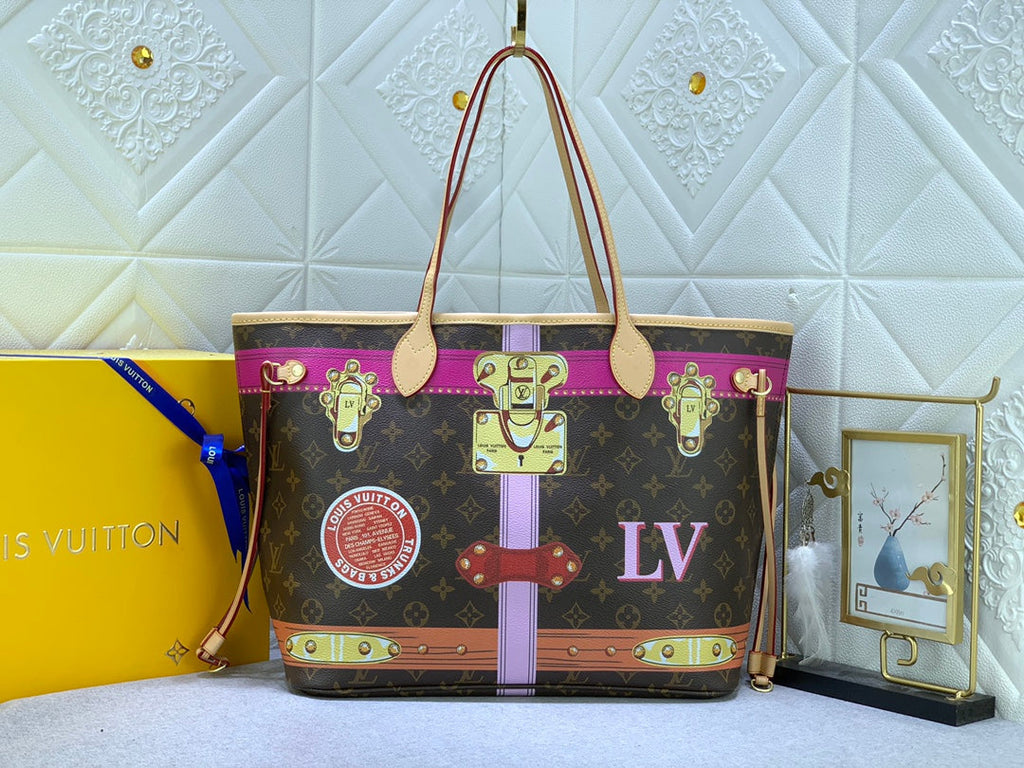 Luxury Bags Louis Vuitton  811