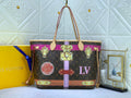 Luxury Bags Louis Vuitton  811