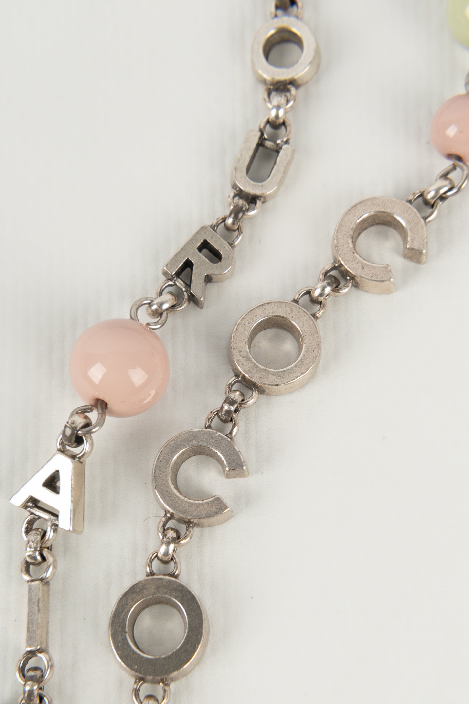Collier pastel Chanel Croisi��re 2003