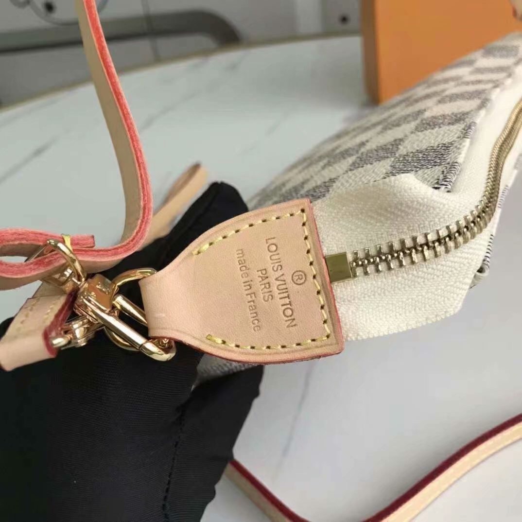 Designer Handbags louis vuitton 140