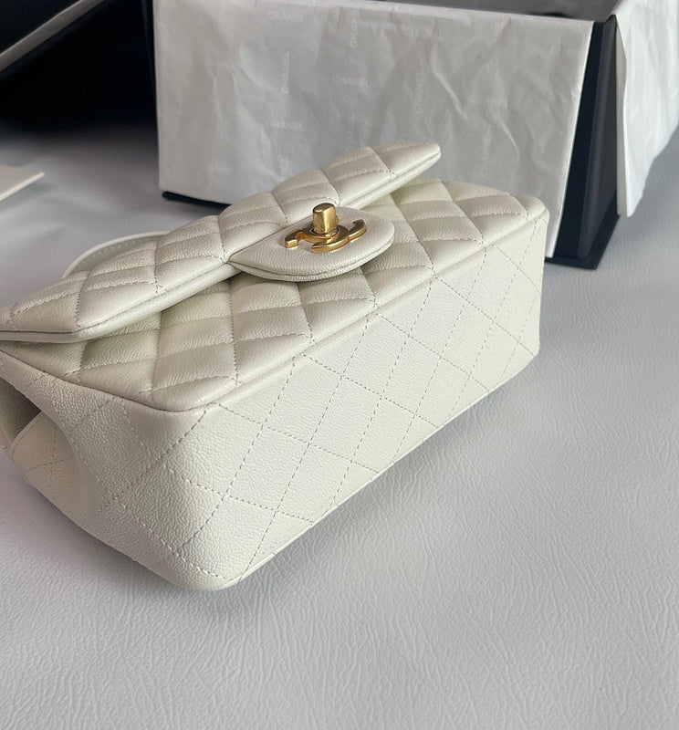 aura-bags - Chanel Bags - 2796
