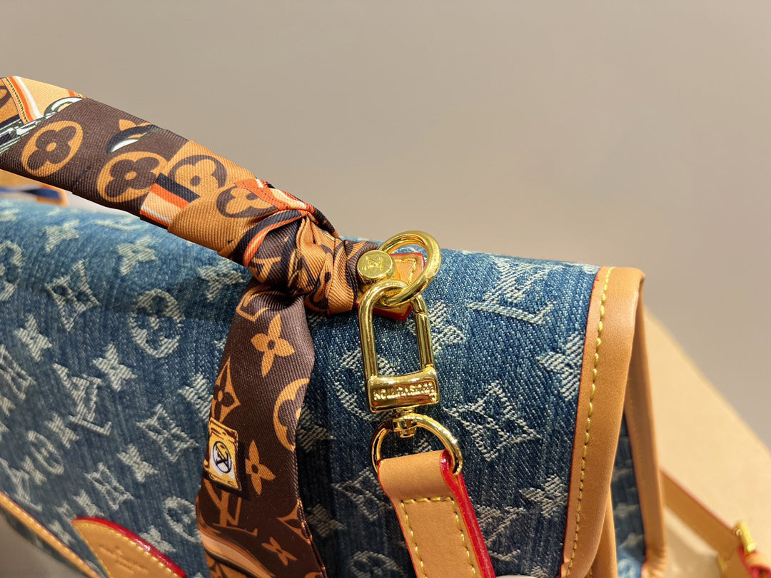 Luxury Bags Louis Vuitton  729