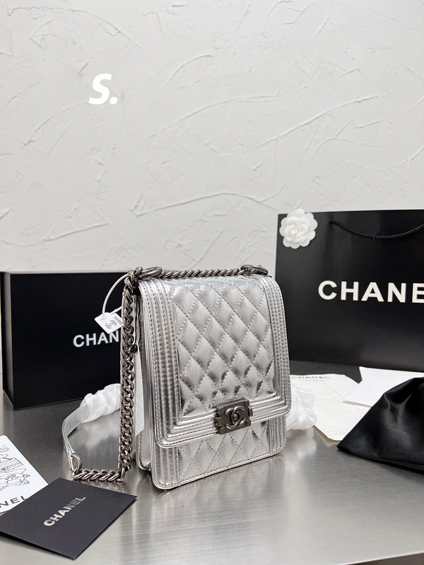 aura-bags - Chanel Bags - 7210