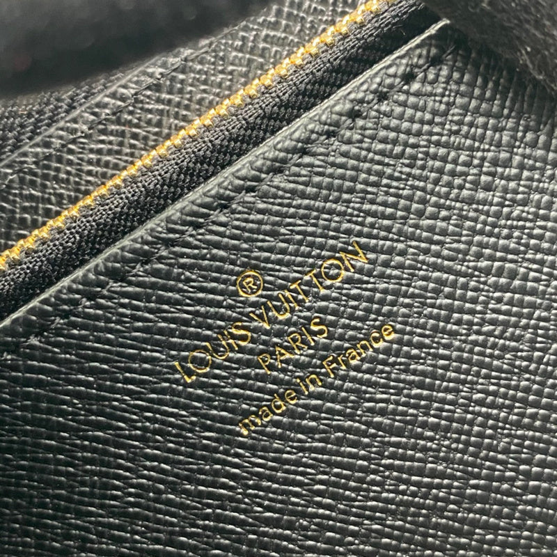 Louis Vuitton Luxury Bags 2435