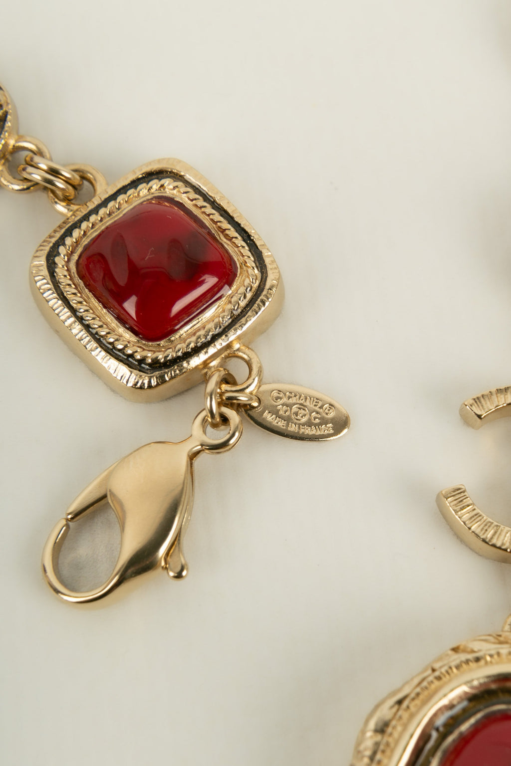 Collier Chanel Croisi��re 2010
