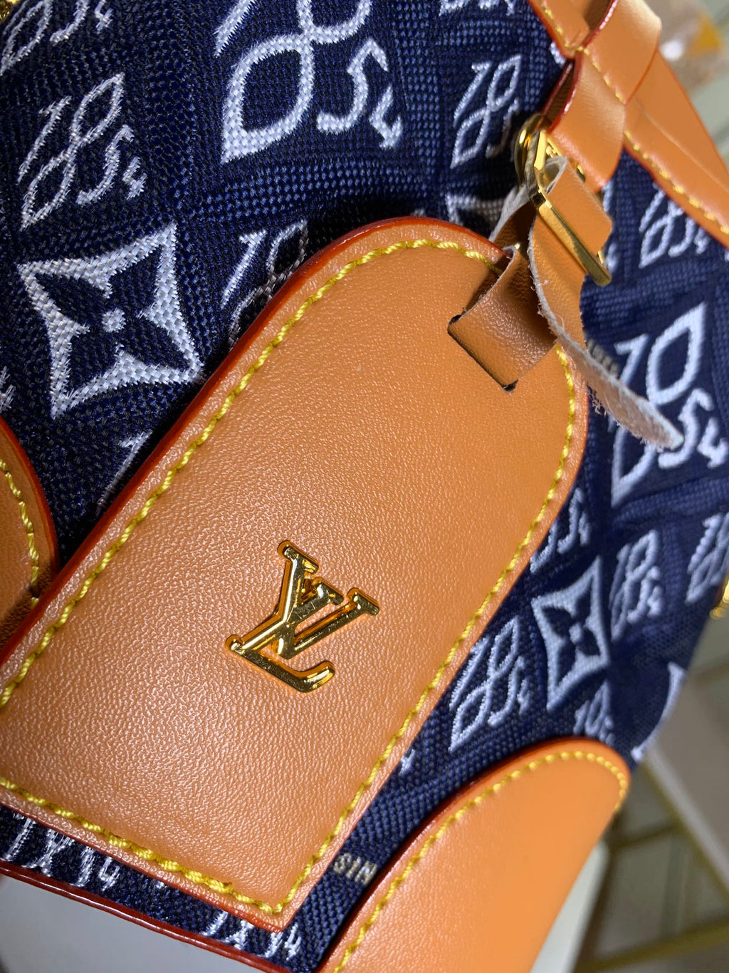 Designer Handbags louis vuitton 099