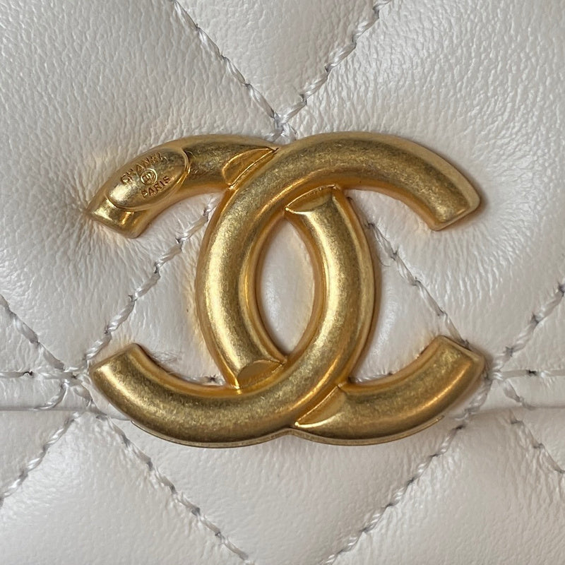 aura-bags - Chanel Bags - 7521