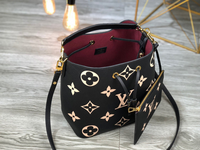 Louis Vuitton Luxury Bags 1741