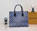 Luxury Bags Louis Vuitton  874