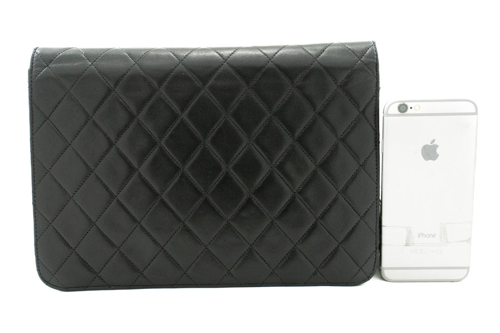 CHANEL Chain Shoulder Bag Clutch Black Quilted Flap Lambskin Purse k05