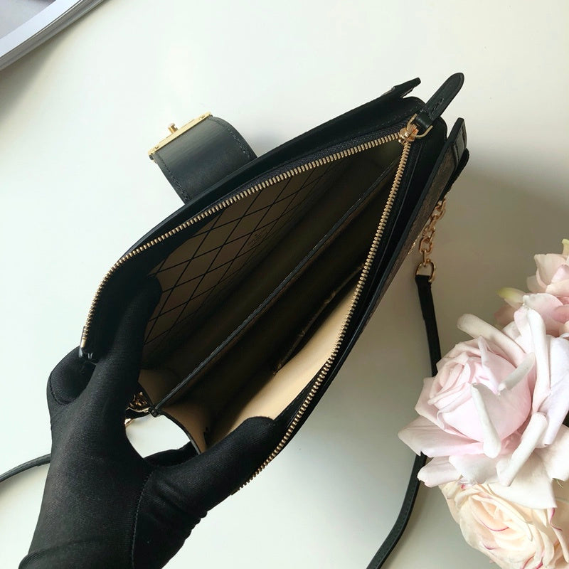 Louis Vuitton Luxury Bags 2642