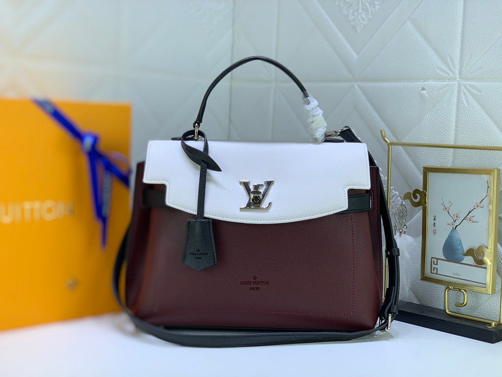 Luxury Bags Louis Vuitton  747
