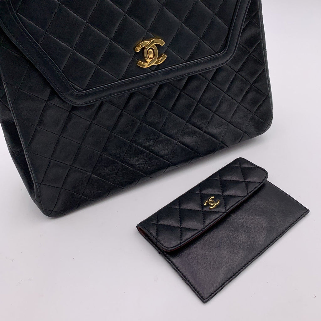 CHANEL Vintage Black Quilted Trapeze Flap Shoulder Bag With Wallet