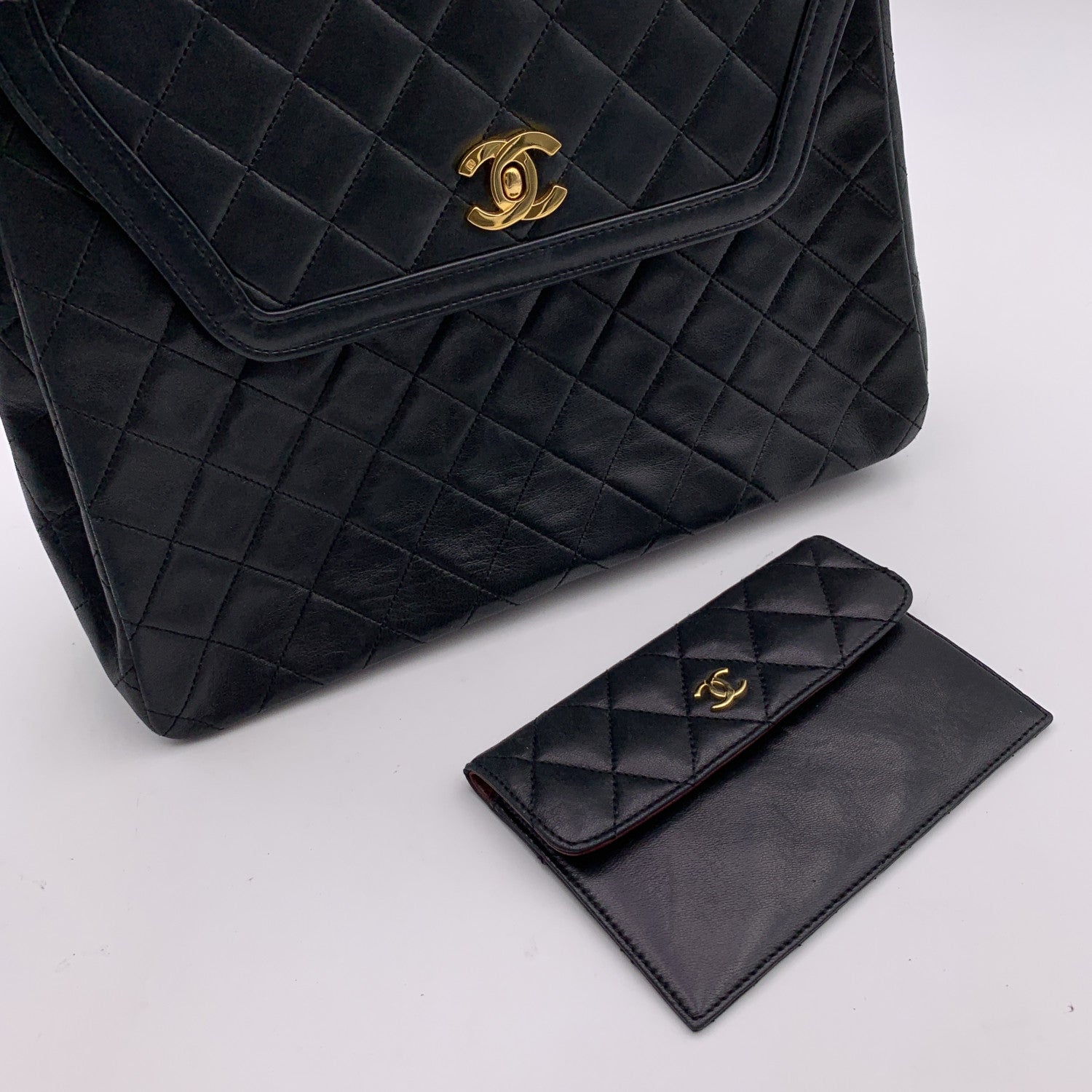 CHANEL Vintage Black Quilted Trapeze Flap Shoulder Bag With Wallet