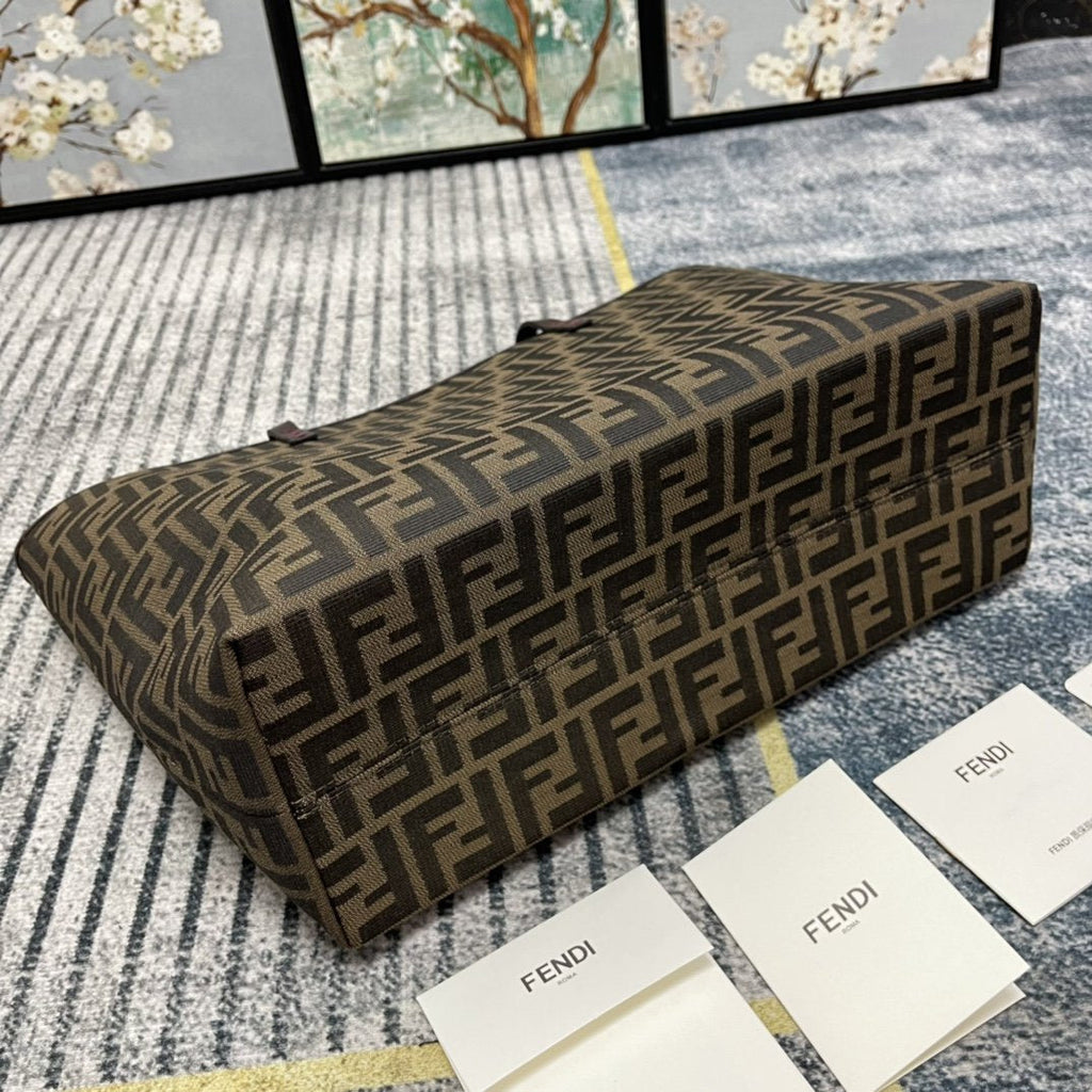 Designer Handbags Fendi 185