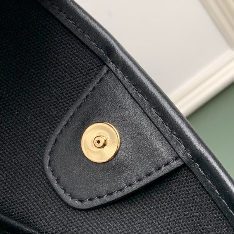 Aura Bags - BBR Bags - 1414