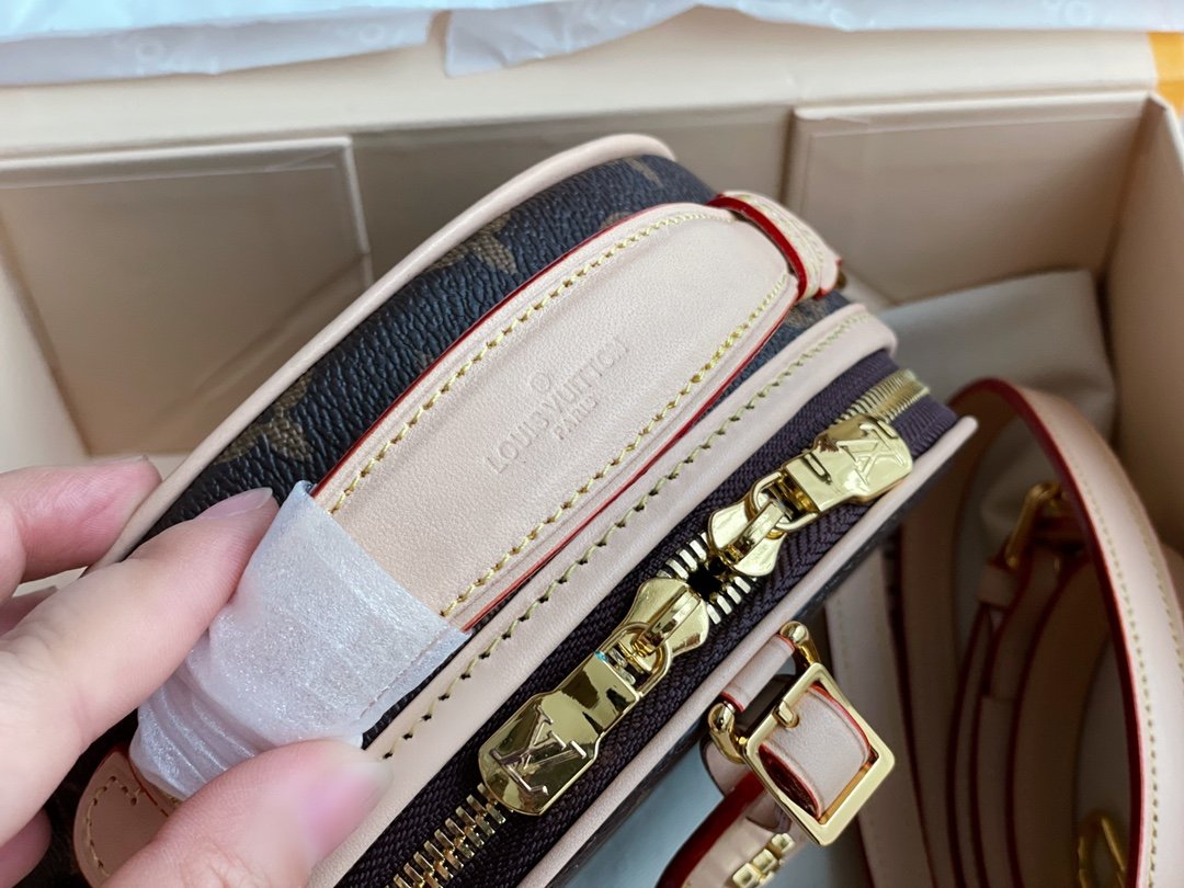 Designer Handbags louis vuitton 074