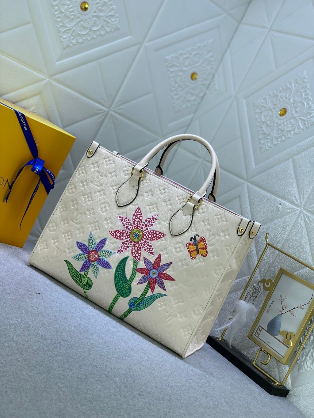 Luxury Bags Louis Vuitton  768
