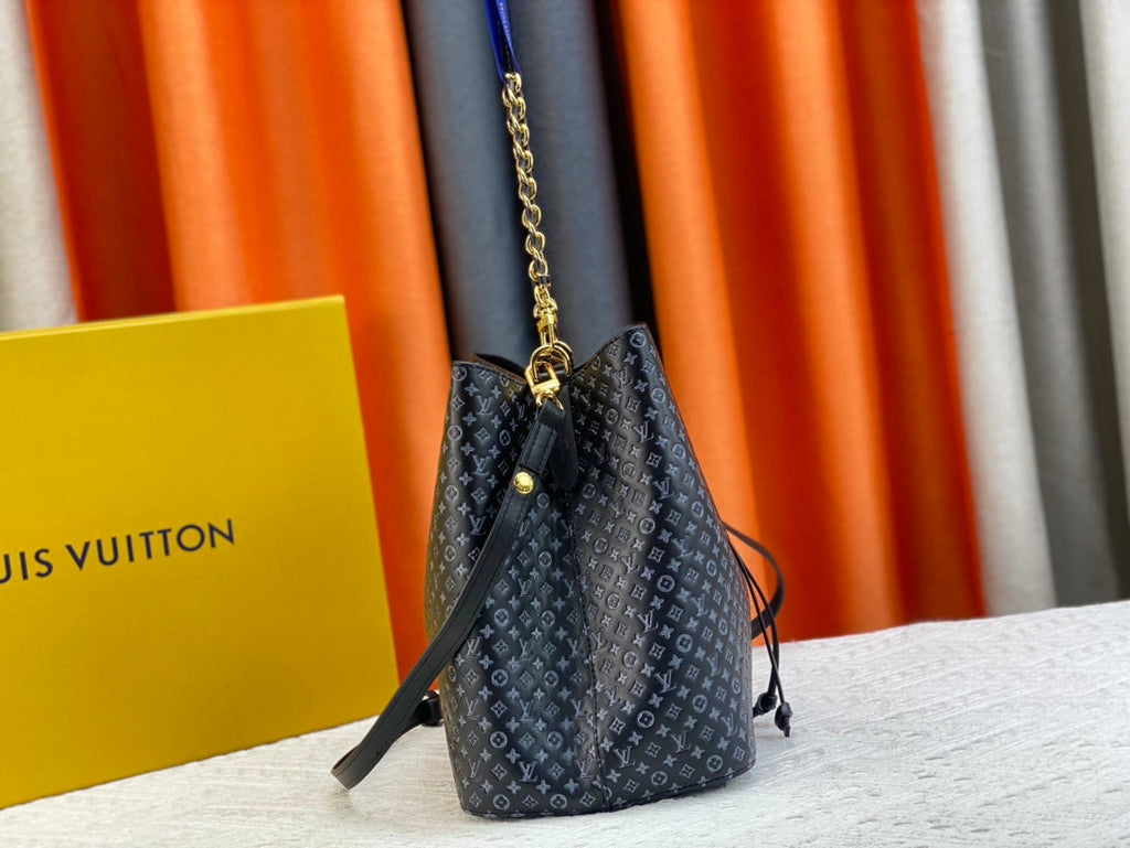Luxury Bags Louis Vuitton  873