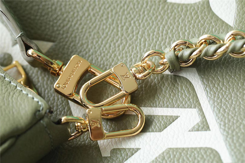 Luxury - Louis Vuitton Bags - 085