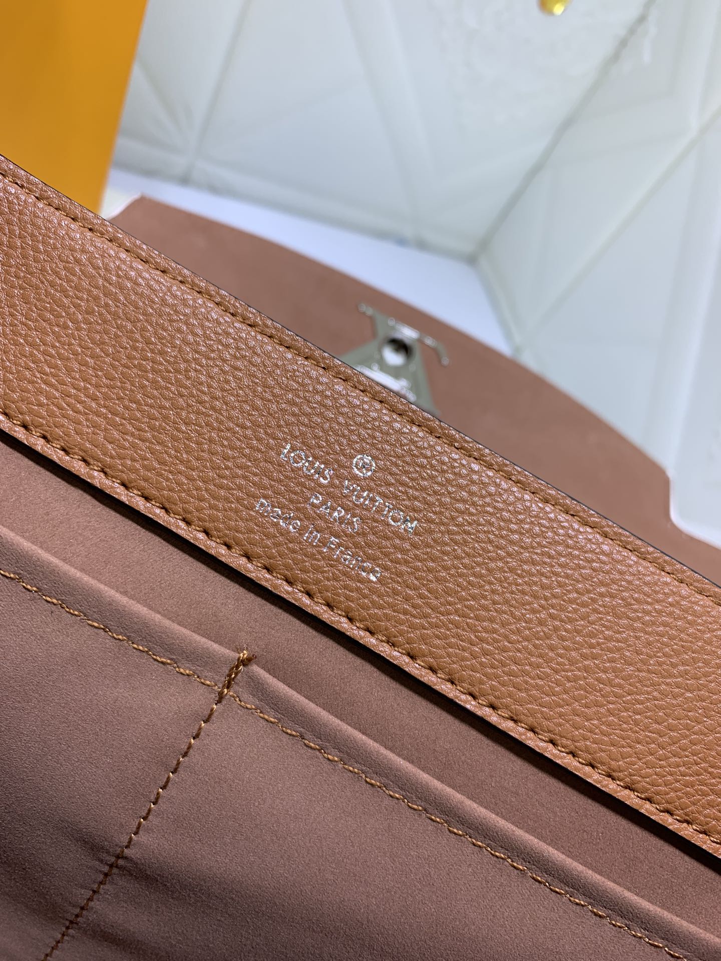 Luxury Bags Louis Vuitton  746