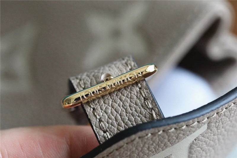 Luxury - Louis Vuitton Bags - 012