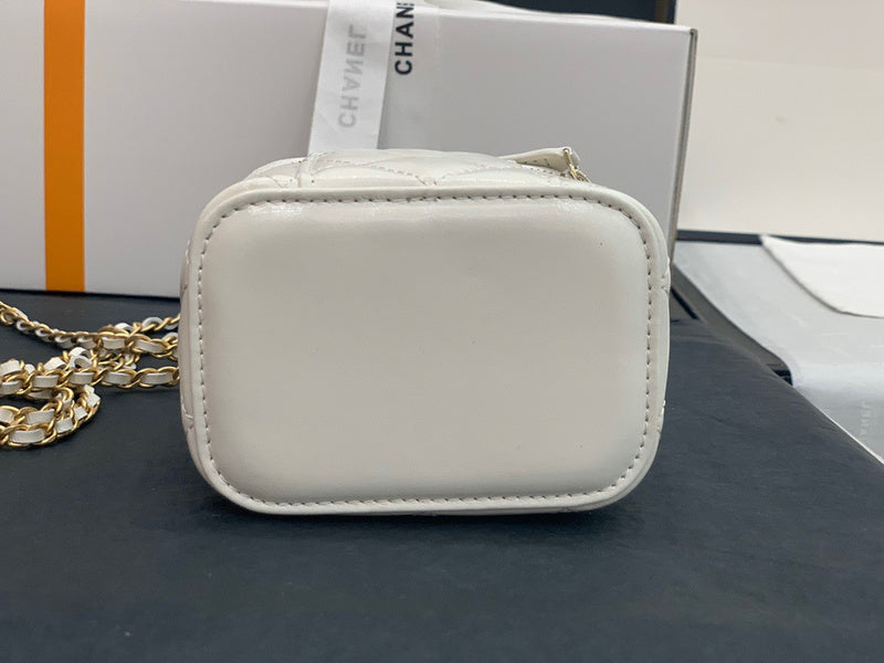aura-bags - Chanel Bags - 7676