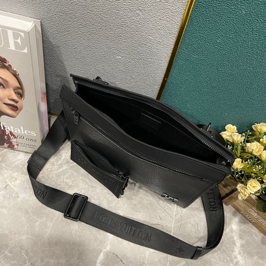 Luxury Bags Louis Vuitton  858