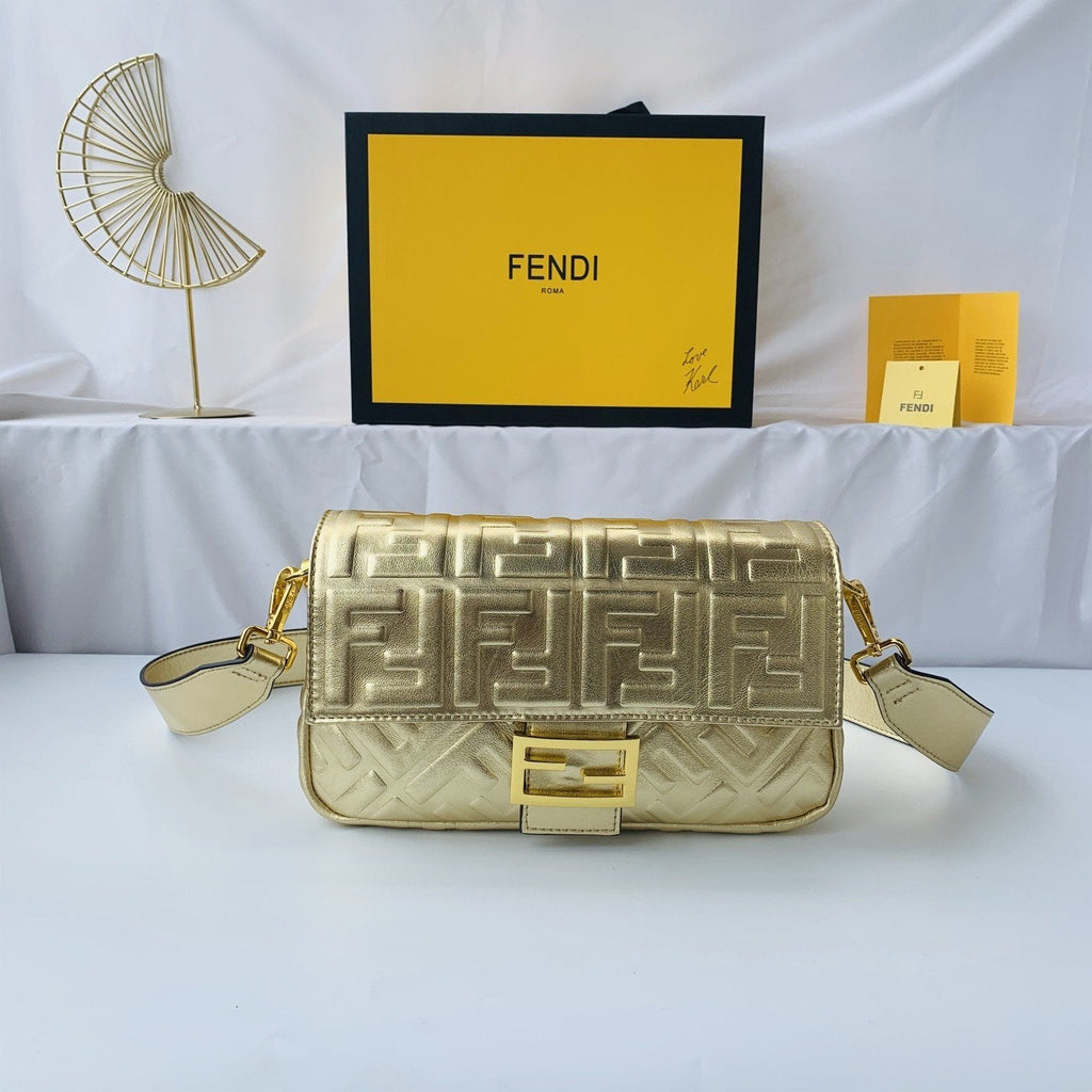 Designer Handbags Fendi 179