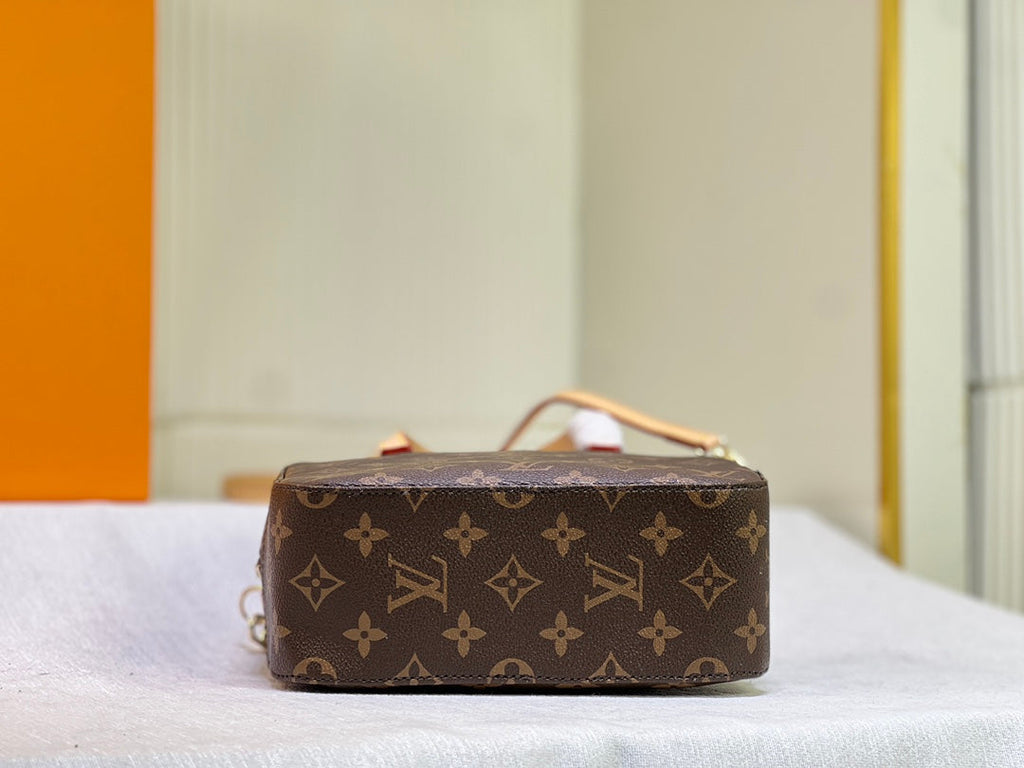 New Lux Bags Louis Vuitton  901