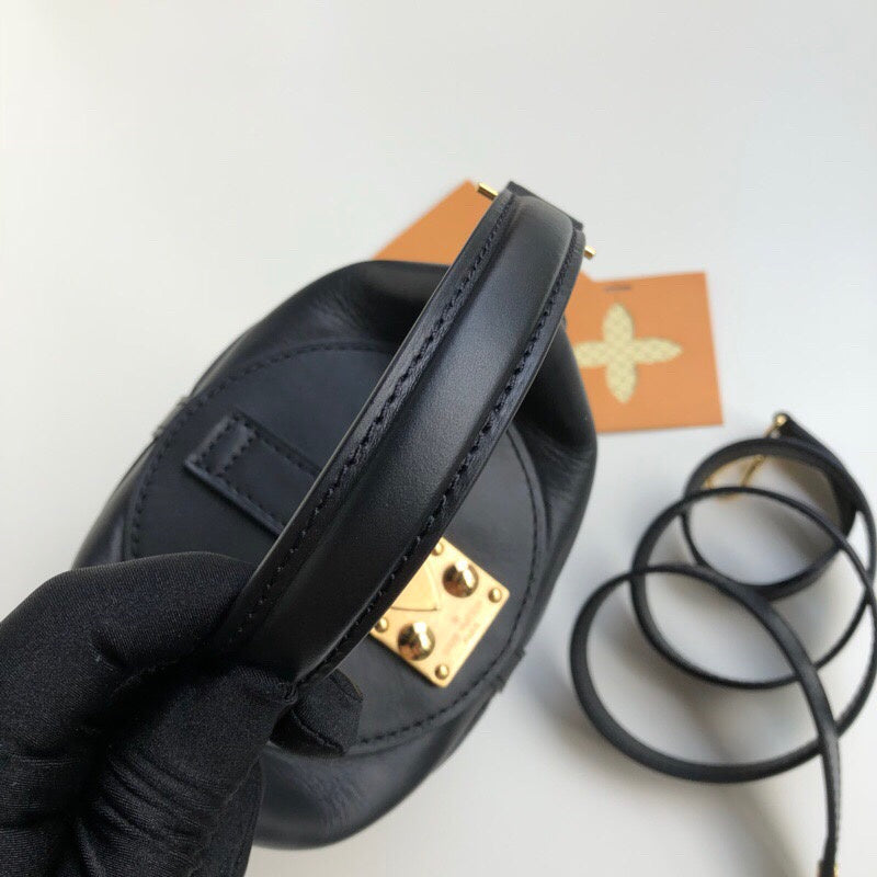 Louis Vuitton Luxury Bags 2049