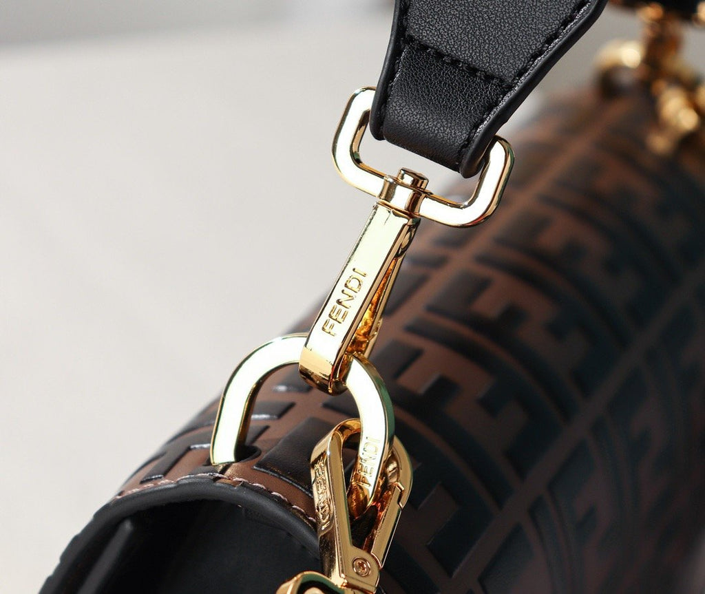 Designer Handbags Fendi 072
