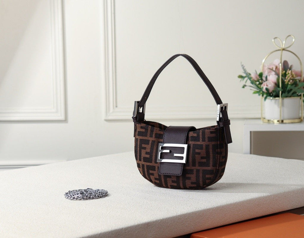 Designer Handbags Fendi 099