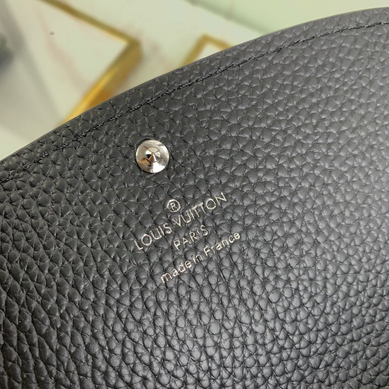 Louis Vuitton Luxury Bags 1825