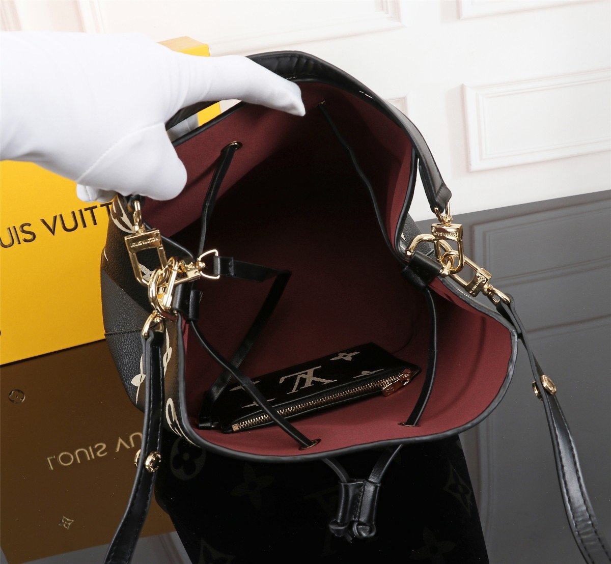 Designer Handbags Louis Vuitton 032