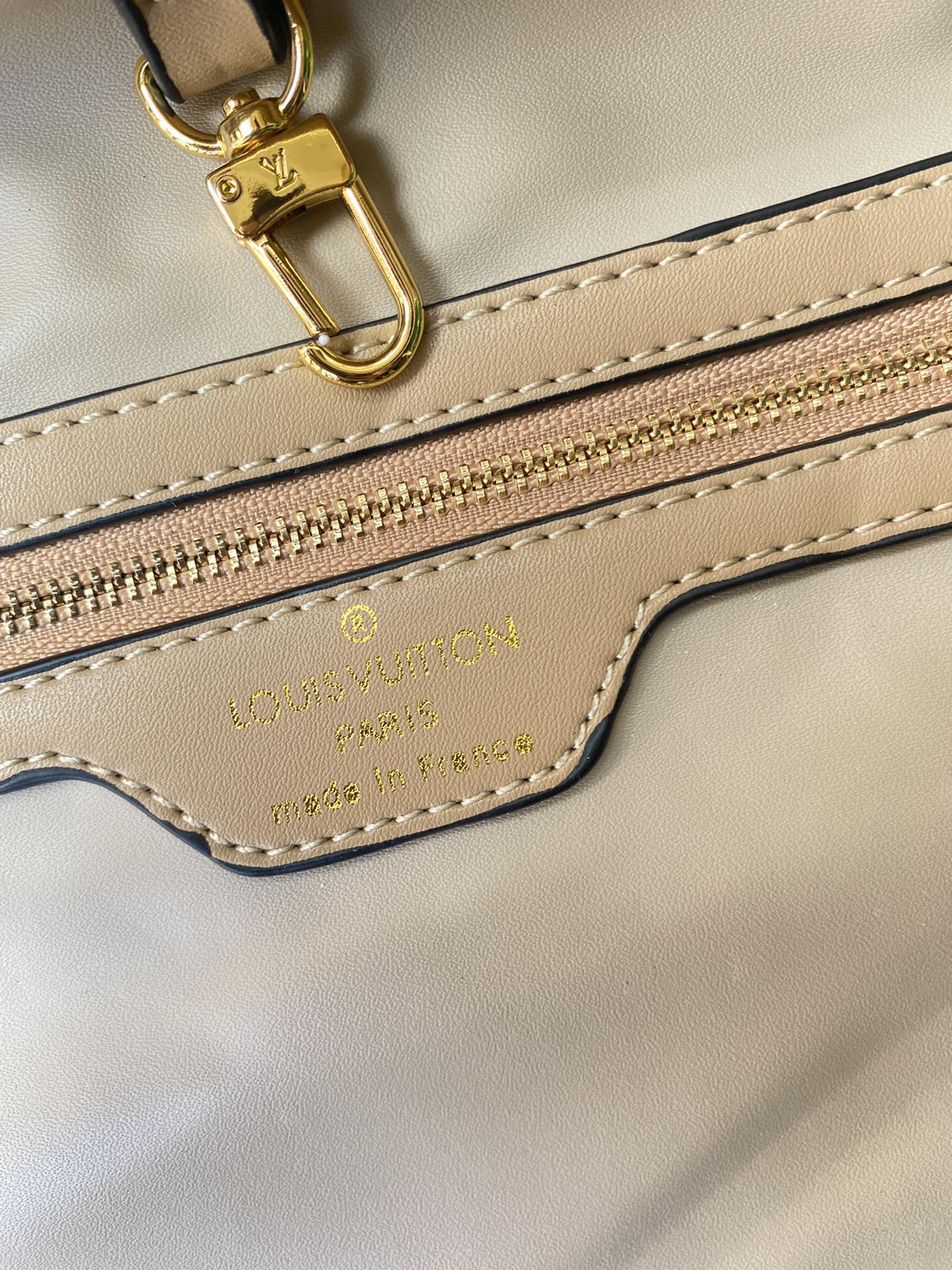 Luxury Bags Louis Vuitton  788