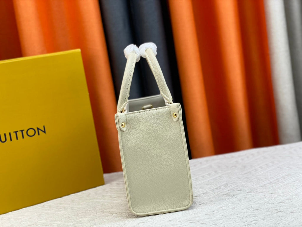 Luxury Bags Louis Vuitton  798