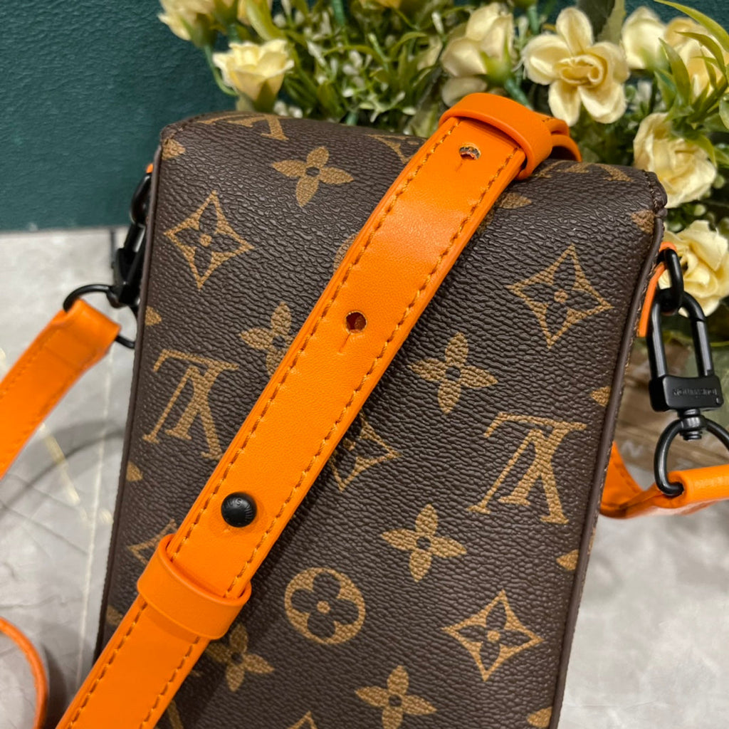 Luxury Bags Louis Vuitton  805