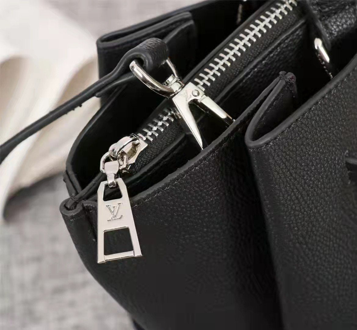 Designer Handbags louis vuitton 521