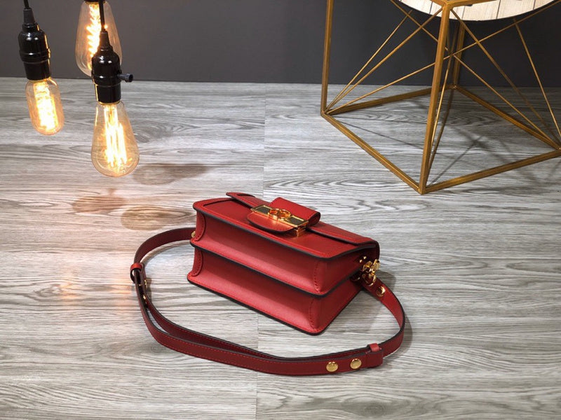 Louis Vuitton Luxury Bags 1828