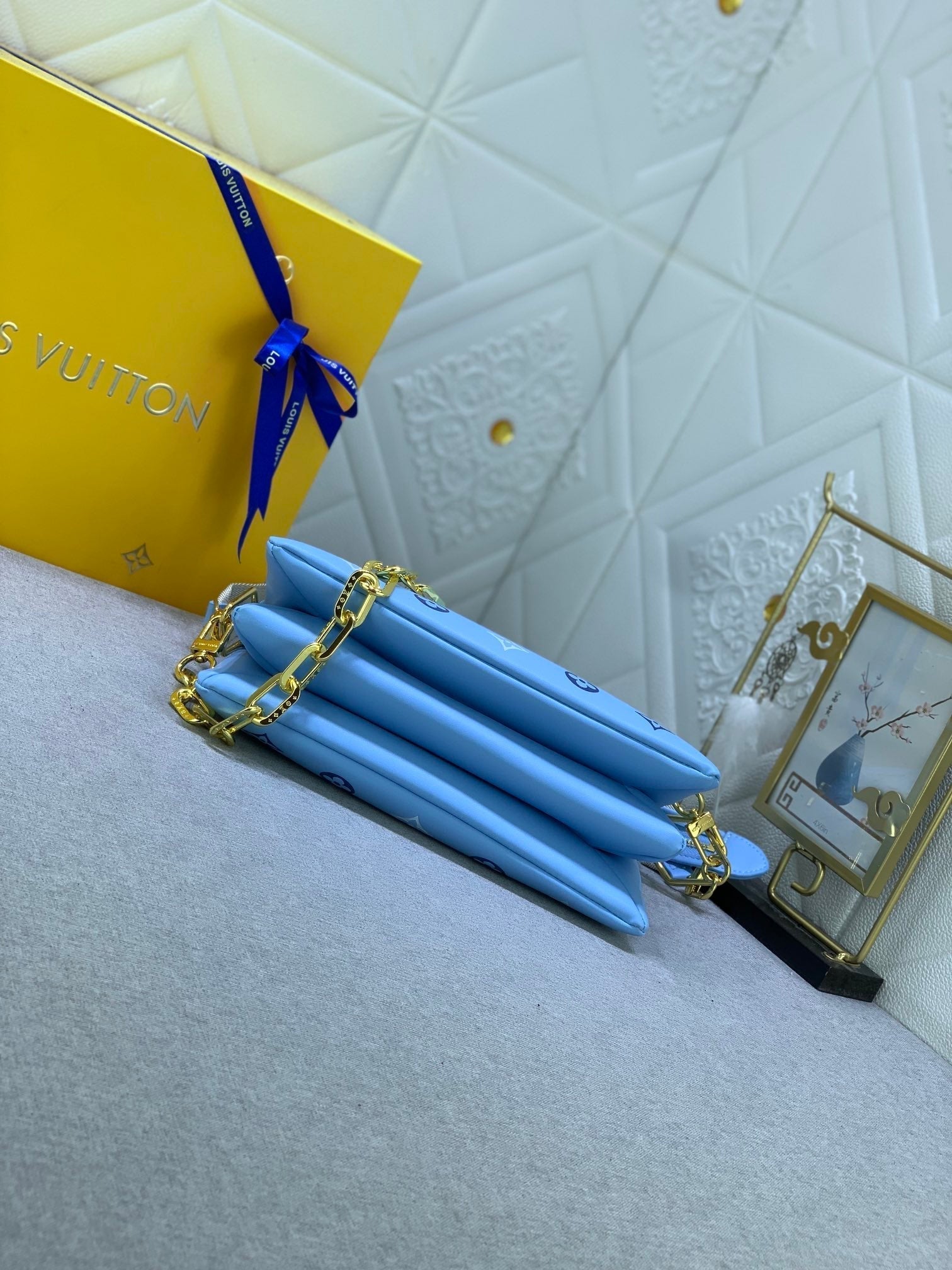 Luxury Bags Louis Vuitton  879