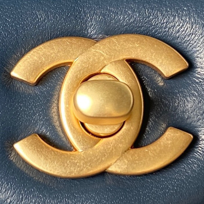 aura-bags - Chanel Bags - 7533
