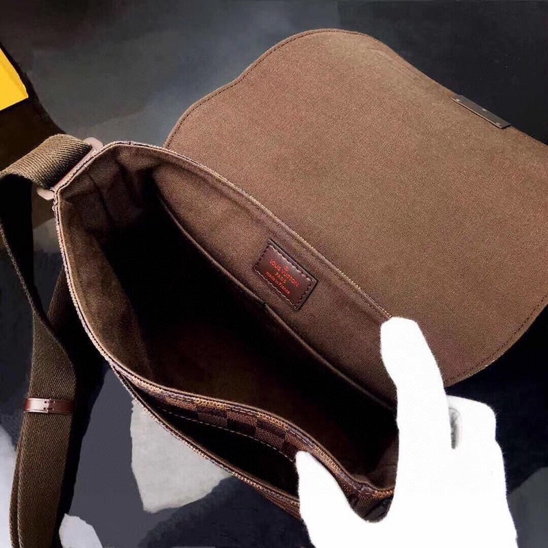 Louis Vuitton Luxury Bags 2702