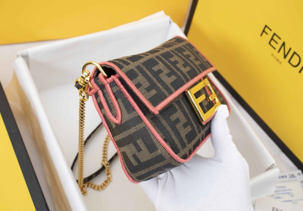 Designer Handbags Fendi 163