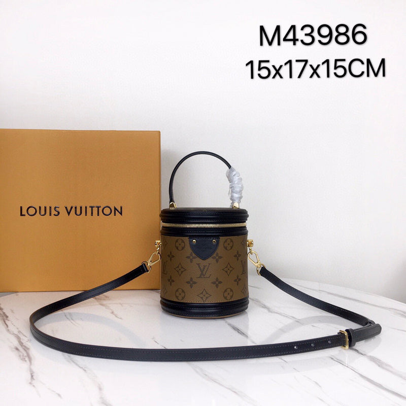 Louis Vuitton Luxury Bags 2599